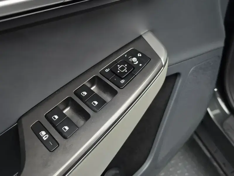 2023 Kia EV6 с пробегом 96 674 км