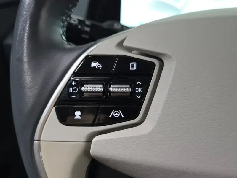 2023 Kia EV6 с пробегом 96 674 км