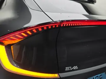2023 Kia EV6 с пробегом 96 674 км