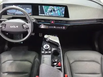 2024 Kia EV6 с пробегом 35 706 км