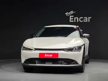 2022 Kia EV6 с пробегом 47 471 км