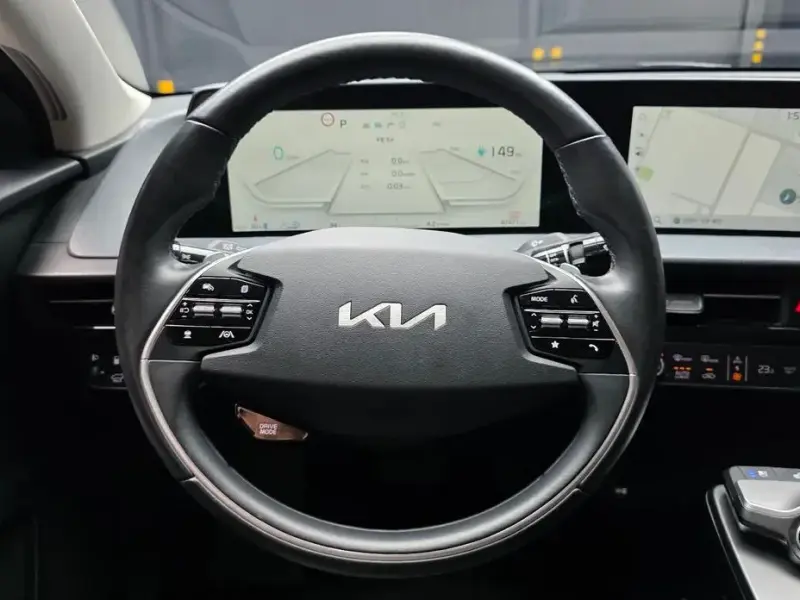 2022 Kia EV6 с пробегом 47 471 км