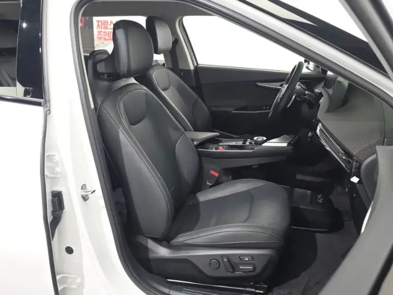 2024 Kia EV6 с пробегом 35 706 км