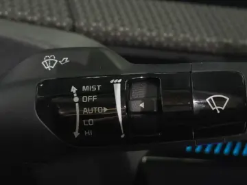 2024 Kia EV6 с пробегом 35 706 км