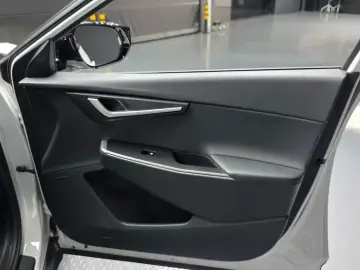 2022 Kia EV6 с пробегом 47 471 км