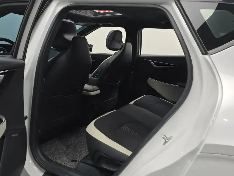 2022 Kia EV6 с пробегом 70 617 км