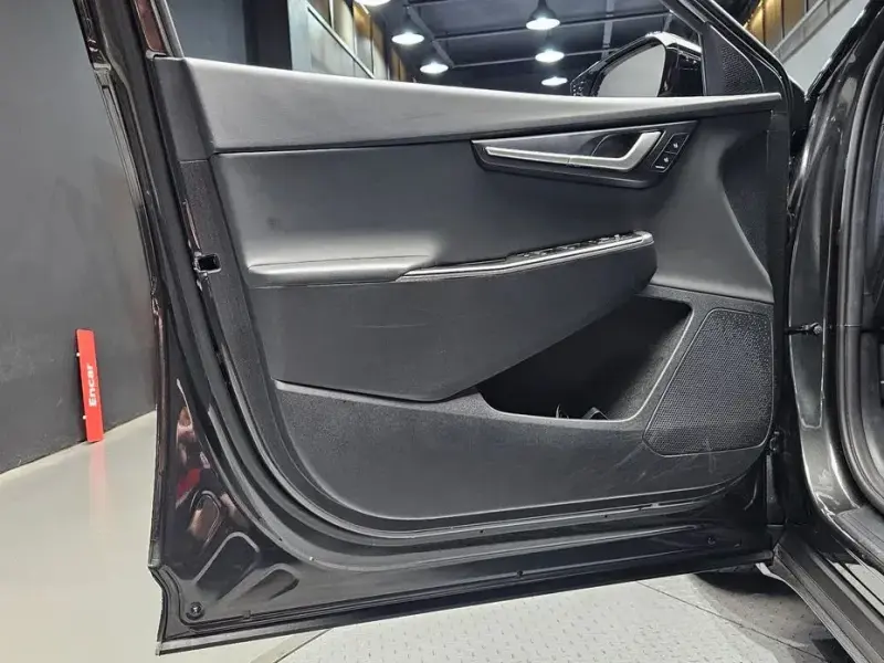 2022 Kia EV6 с пробегом 35 812 км