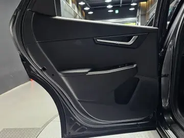 2022 Kia EV6 с пробегом 35 812 км