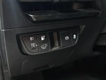 2022 Kia EV6 с пробегом 35 812 км
