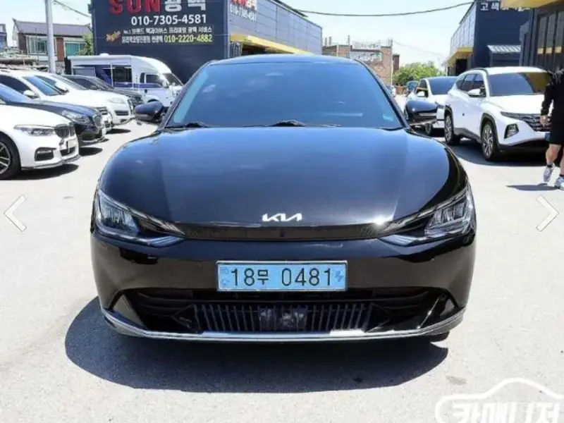 2022 Kia EV6 с пробегом 63 032 км