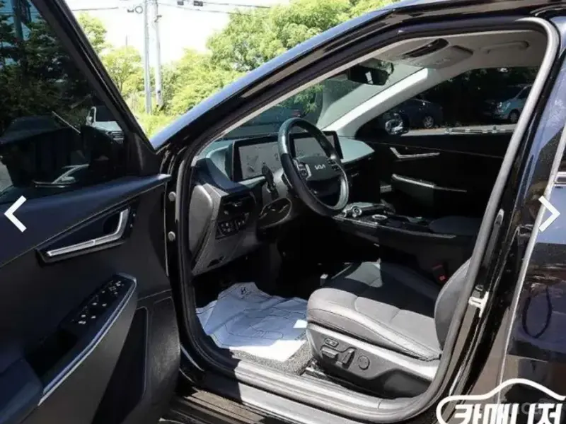 2022 Kia EV6 с пробегом 63 032 км