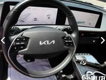 2022 Kia EV6 с пробегом 63 032 км