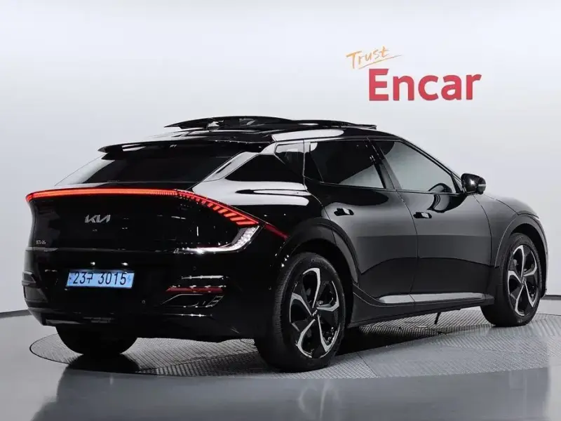2024 Kia EV6 с пробегом 63 778 км