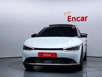 2023 Kia EV6 с пробегом 36 010 км