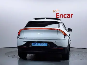 2023 Kia EV6 с пробегом 36 010 км