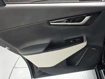 2024 Kia EV6 с пробегом 63 778 км