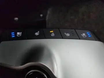 2023 Kia EV6 с пробегом 36 010 км