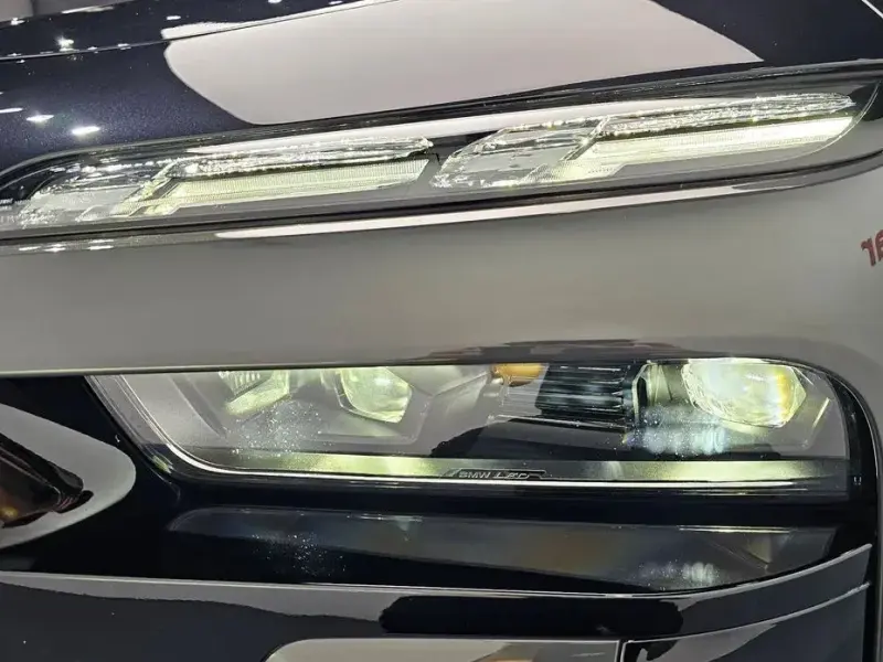 2025 BMW i7 с пробегом 4 603 км