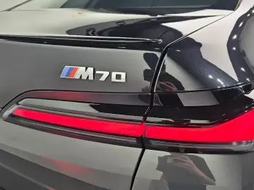2025 BMW i7 с пробегом 4 603 км