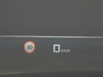 2025 BMW i7 с пробегом 4 603 км
