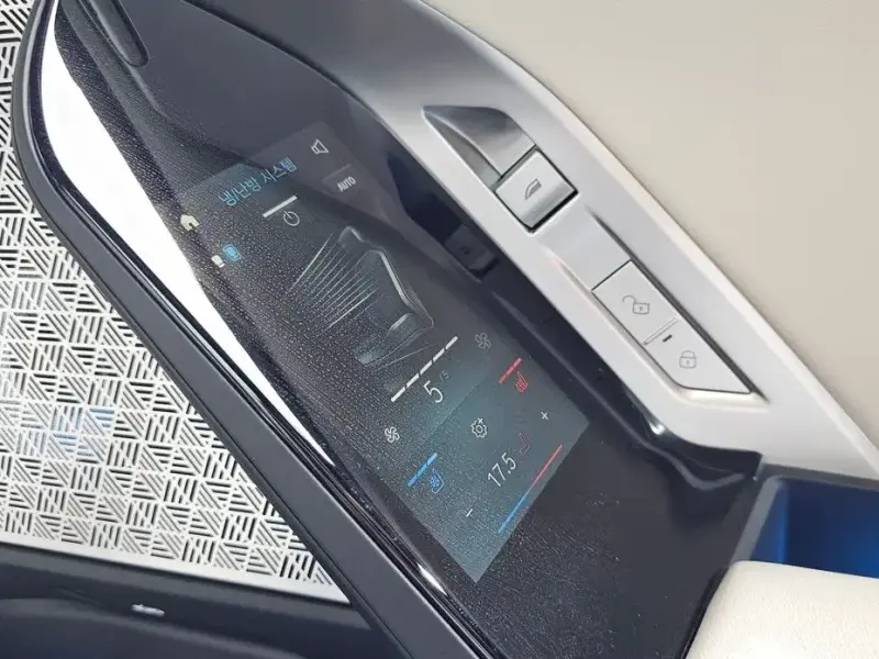 2025 BMW i7 с пробегом 4 603 км