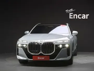 2024 BMW i7 с пробегом 42 966 км