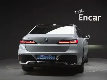 2024 BMW i7 с пробегом 42 966 км