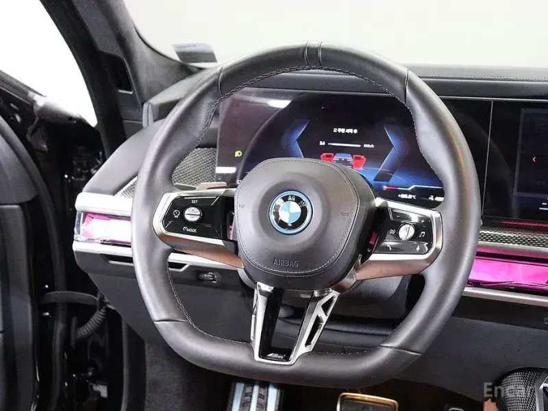 2023 BMW i7 с пробегом 59 297 км