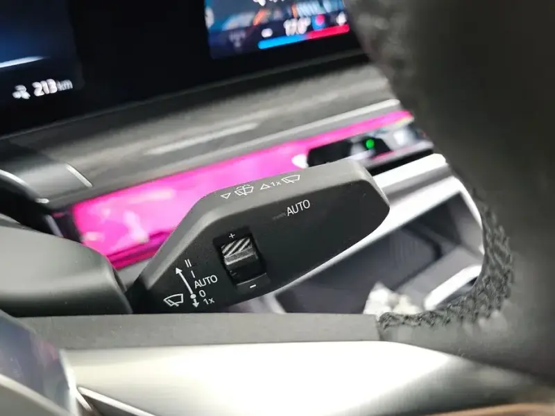 2025 BMW i7 с пробегом 33 789 км