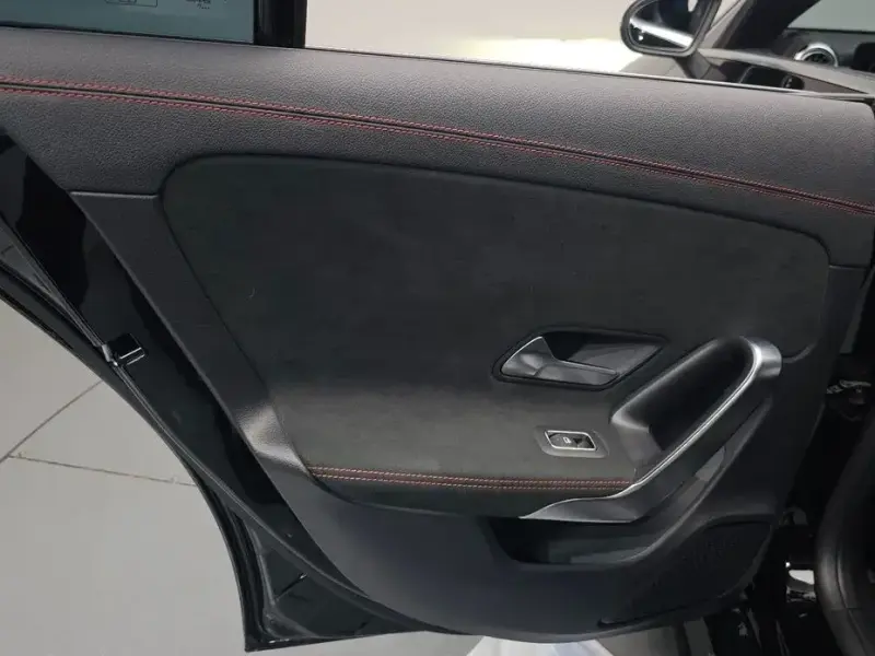 2021 Mercedes-Benz CLA с пробегом 51 663 км