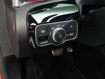 2021 Mercedes-Benz CLA с пробегом 63 200 км