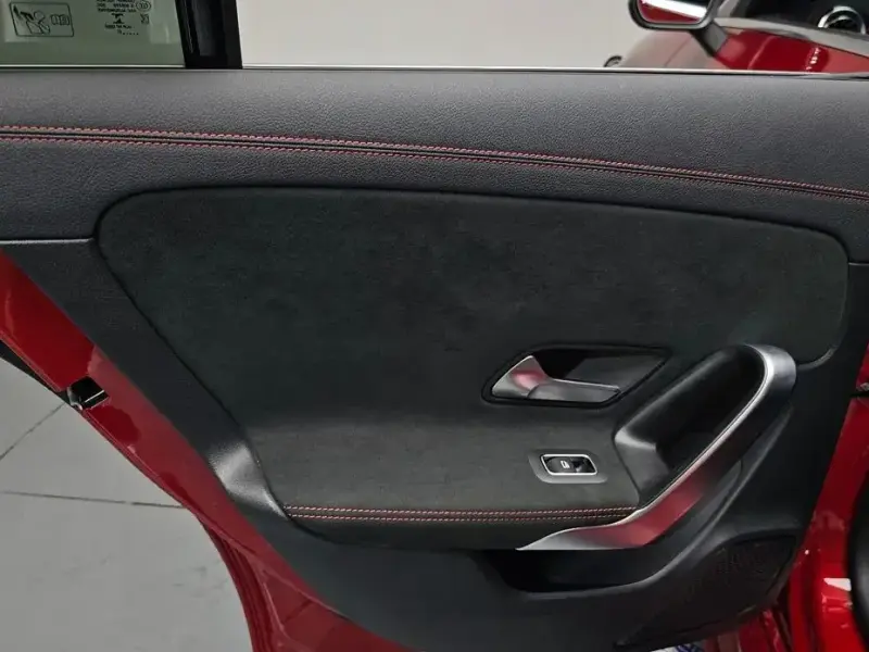 2021 Mercedes-Benz CLA с пробегом 63 200 км