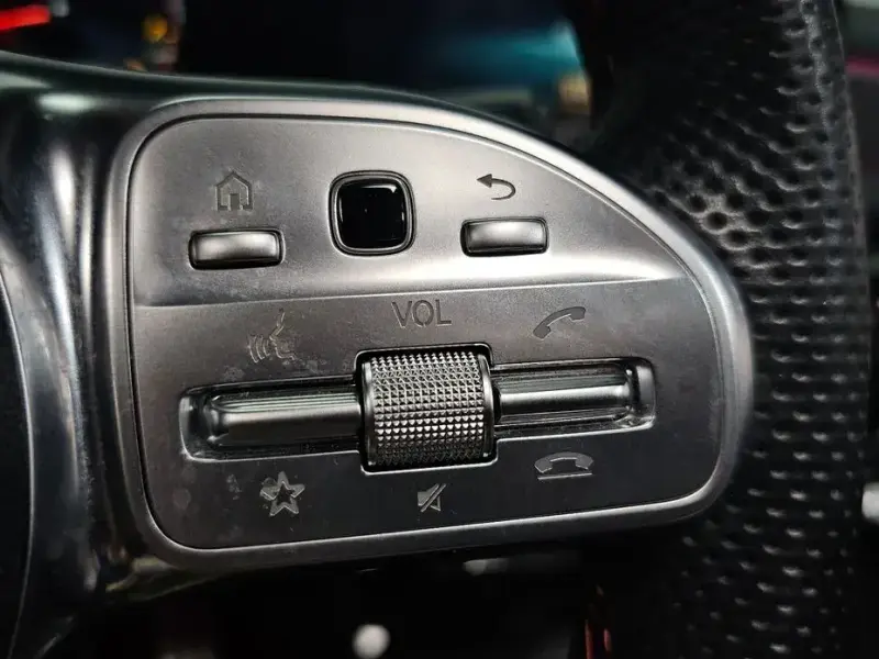 2021 Mercedes-Benz CLA с пробегом 63 200 км