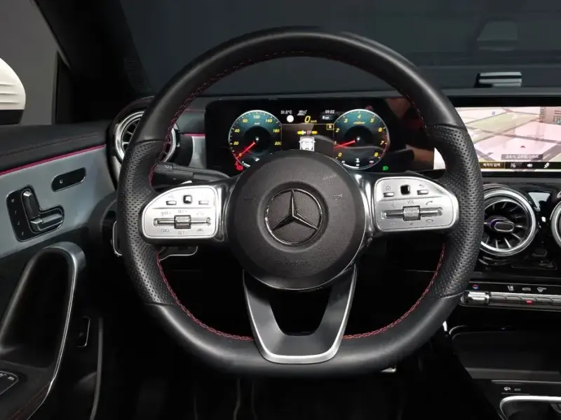 2022 Mercedes-Benz CLA с пробегом 15 081 км