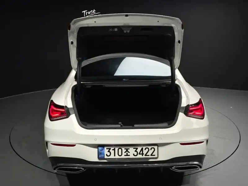 2022 Mercedes-Benz CLA с пробегом 15 081 км