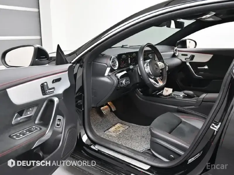 2023 Mercedes-Benz CLA с пробегом 28 720 км