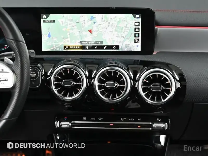 2023 Mercedes-Benz CLA с пробегом 28 720 км