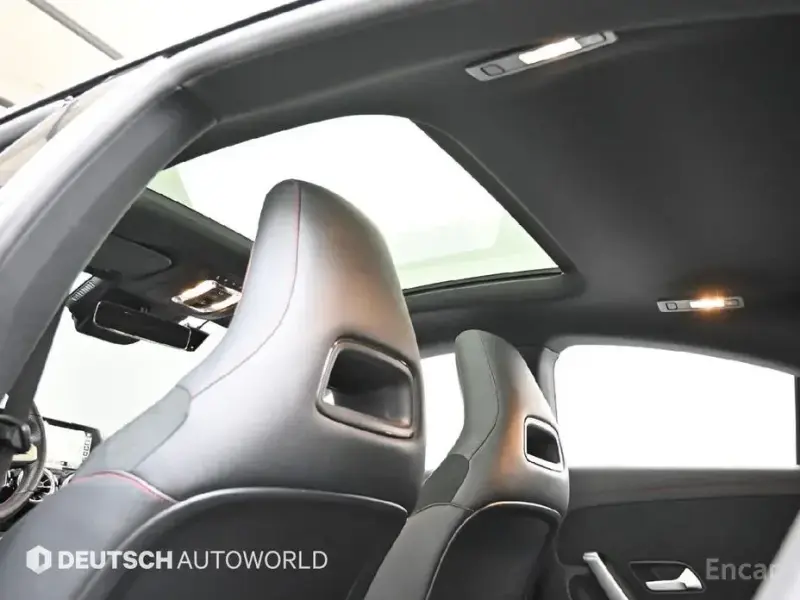 2023 Mercedes-Benz CLA с пробегом 28 720 км