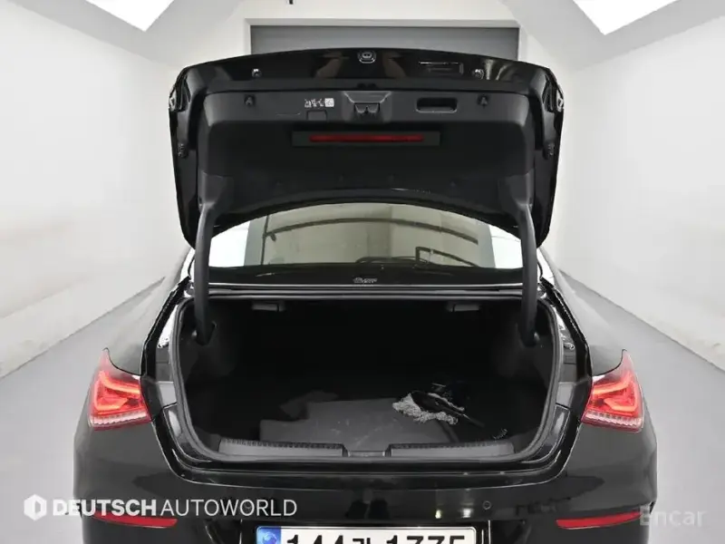 2023 Mercedes-Benz CLA с пробегом 28 720 км