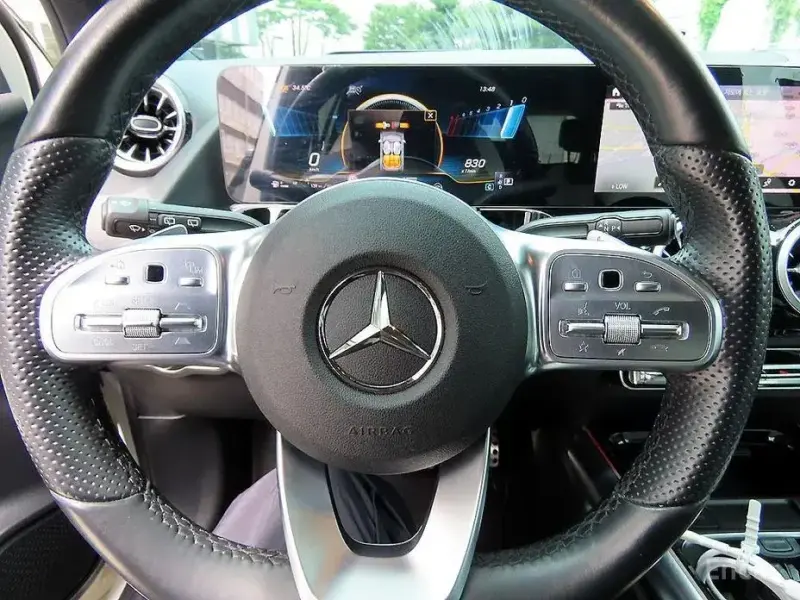 2021 Mercedes-Benz CLA с пробегом 252 835 км