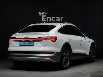 2021 Audi e-tron с пробегом 120 323 км
