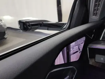 2021 Audi e-tron с пробегом 120 323 км