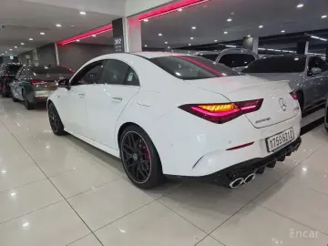 2025 Mercedes-Benz CLA с пробегом 421 км