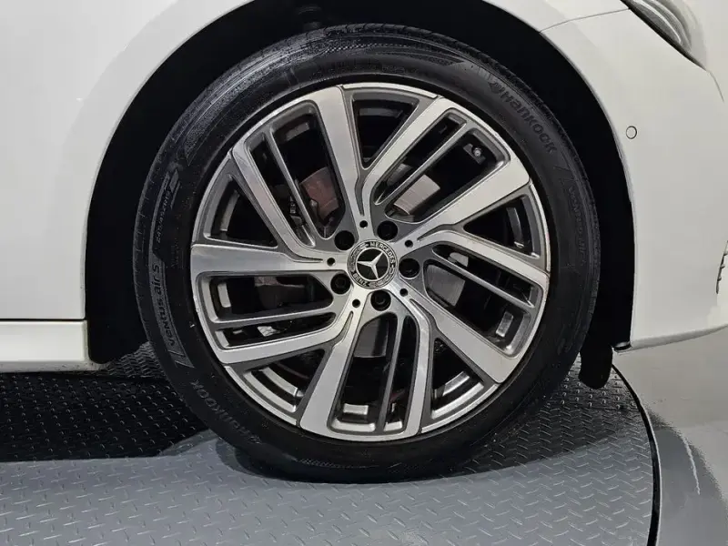2024 Mercedes-Benz E-Класс с пробегом 58 201 км