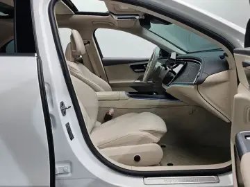 2024 Mercedes-Benz E-Класс с пробегом 58 201 км