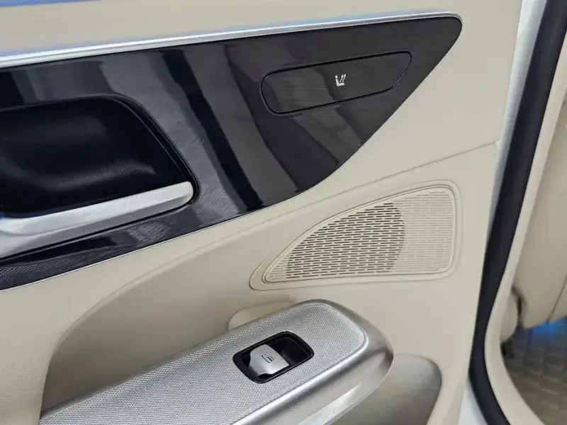 2024 Mercedes-Benz E-Класс с пробегом 58 201 км