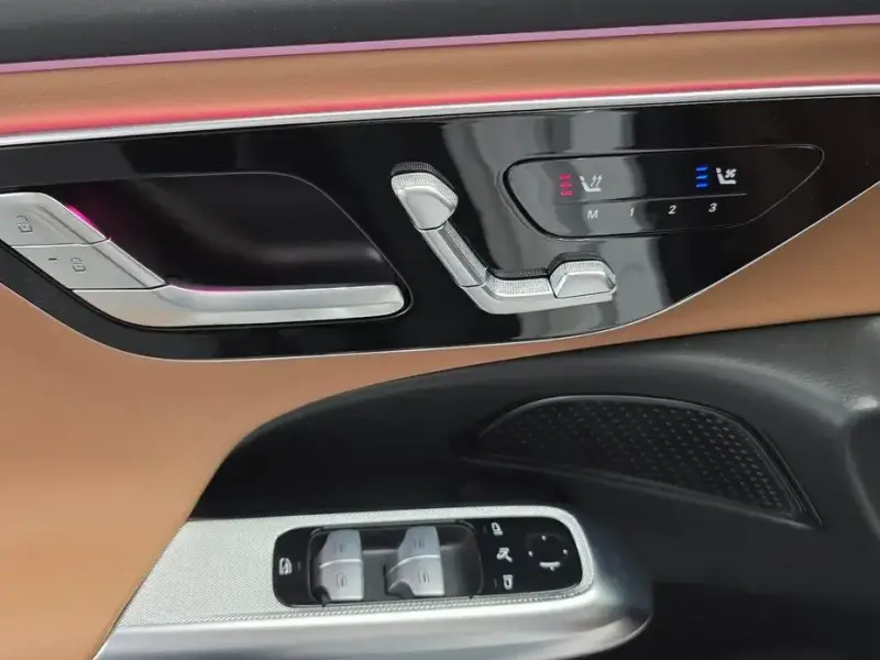 2025 Mercedes-Benz E-Класс с пробегом 8 535 км