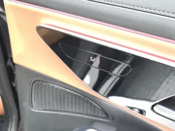 2025 Mercedes-Benz E-Класс с пробегом 6 954 км