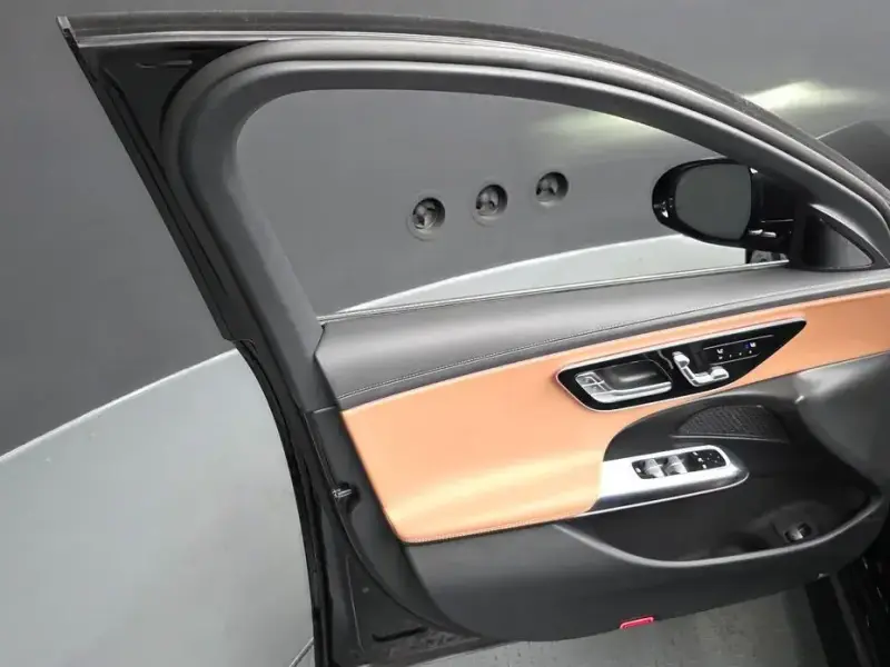 2025 Mercedes-Benz E-Класс с пробегом 6 954 км