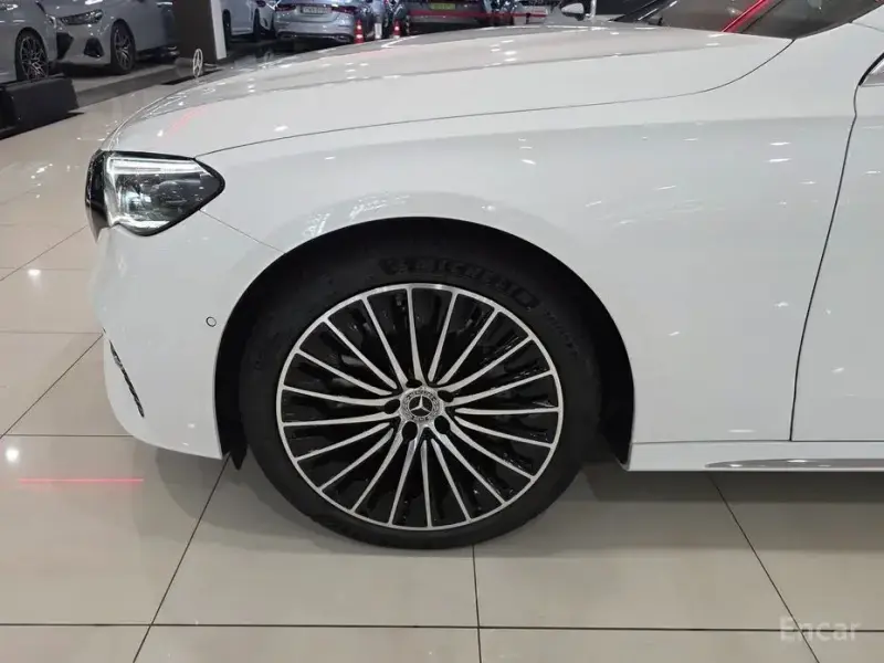 2025 Mercedes-Benz E-Класс с пробегом 6 776 км